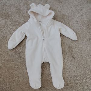 Old navy baby Bunting snow suit winter 0-3 months